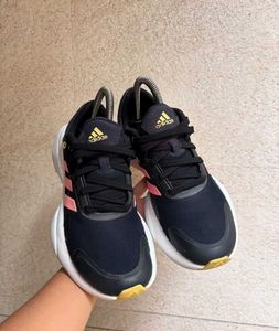 Adidas Response Solar Black Running Shoes