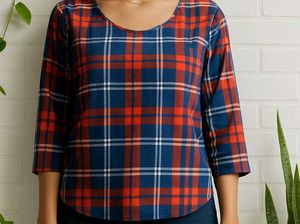 Plaid 3/4 Sleeve Top