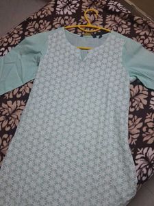 Elegant Embroidered Kurta