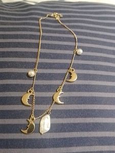 Cute Neck Piece With Moon And Pearl