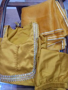 Beautiful Anarkali Set