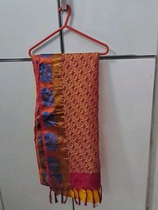 "Vibrant Pink-Orange Kanjivaram Saree with Rich Go