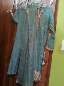 Kurta Set With Dupatta