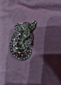 🚨Clip on mang tika + brooch combo 🚨