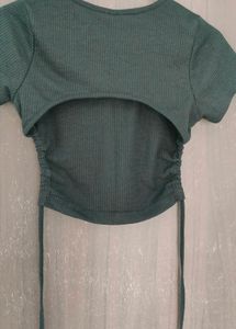 BACKLESS TOP