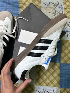 Adidas Samba Sneakers