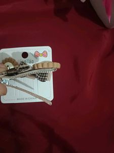 Cute Hair Clips - Set Of 2