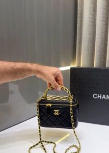 CHANEL 24B VANITY CASE BAG