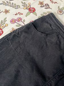 Cropped Black Pants with Lace Detail