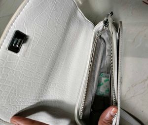 Chic Og Crossbody Bag Like New