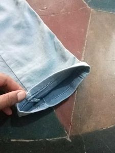 Light Wash Denim Jeans