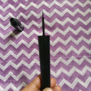 NYKAA BLACK MAGIC LIQUID EYE LINER