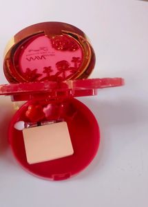 NYN Waterproof Makeup Kit