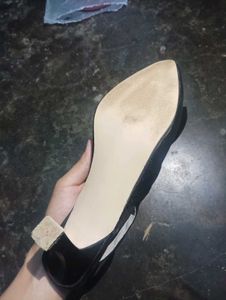 Black Pointed Heels