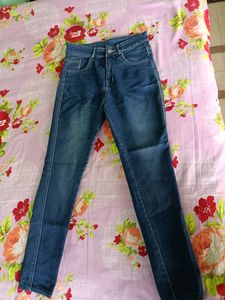Blue Skinny Fit denim Jeans💙