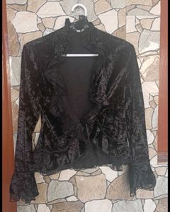 Black Velvet Ruffle