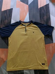 Raglan Sleeve Henley