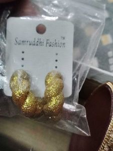 Bangle &amp;earing 😍