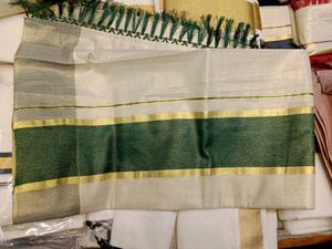 Set Saree With Green Border Plus Blouse Piece
