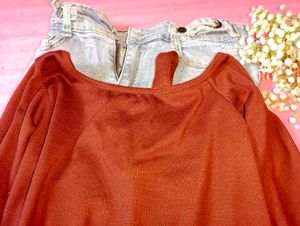 Burgundy Top &amp; Light Wash Jeans