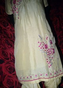 Embroidered Kurta Set