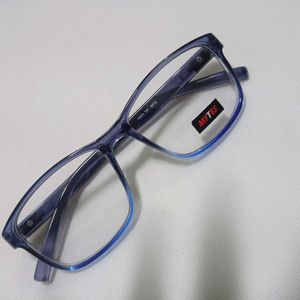 A Very Good Spectacles