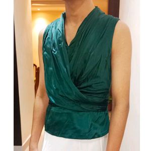 Stunning Emerald Sunday Top