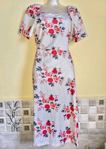 Size S/M 🎁Buy 2 Get 1 Free🎁 Floral Midi Dress