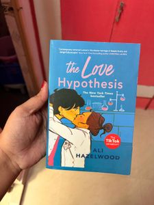 love hypothesis book