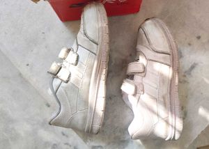 Force10 White Sports Shoes