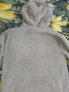 Zero Fuzzy Gray Hoodie - Cozy Comfort