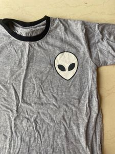 Alien pinterest tshirt graphic