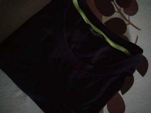 Black GYM Crop Top S size