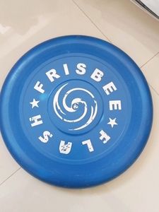 Frisbee