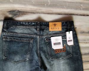 Men&#39;s Dark Wash Distressed Denim Jeans with Gucci