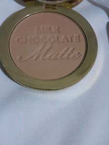 Too Faced Compack And Nayaka Highliter