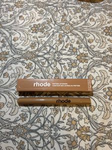 Rhode Peptide Lip Shape ( Lunge) Shade