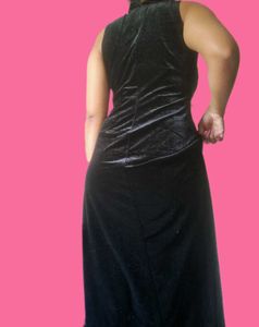 Elegant Velvet Black  Dress🖤🥂🎀🌟