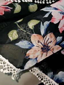Black Floral Kaftan Top