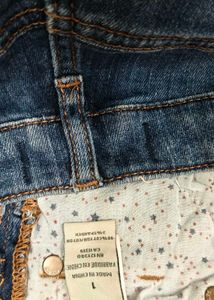 Small Size Denim Short Jeans For Women