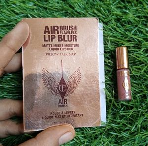 Charlotte Tilbury Air Brush Flawless Lip Blur