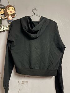 Graphic Print Cropped Hoodie