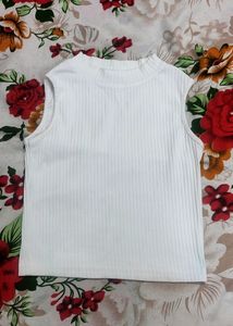 🌱White Crop Tank Top🌱