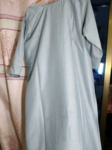 Elegant Gray Embroidered Kurti Set