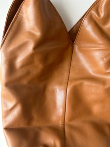 Metro handbag
