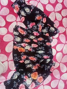#Top #Floral Crop Top #good Quality