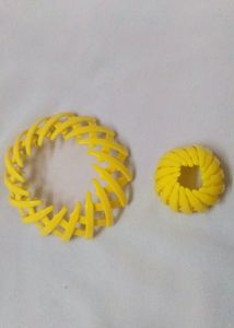 Chaina Hair Assecirege And 2 Pics 60rs