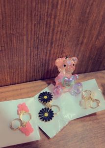 Earrings Bundle - Trendy Styles!❤️