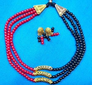 Beaded Necklace &amp; Earring Set
