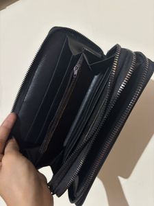 MONEY CLUTCH